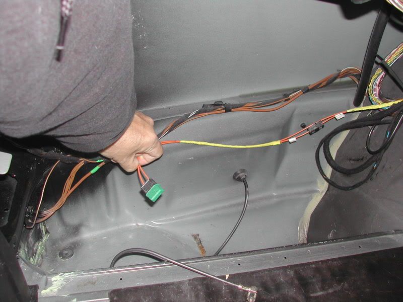 W210 E class fiber optic cd changer trunk install PeachParts Mercedes